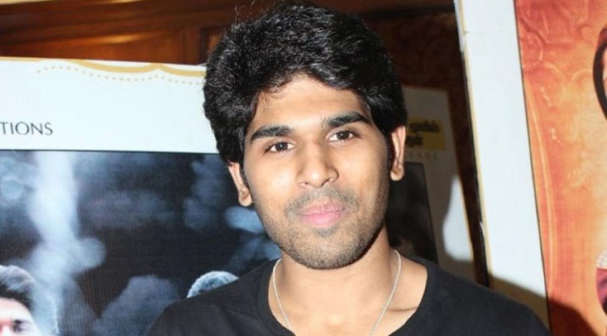 Allu Sirish takes up hosting